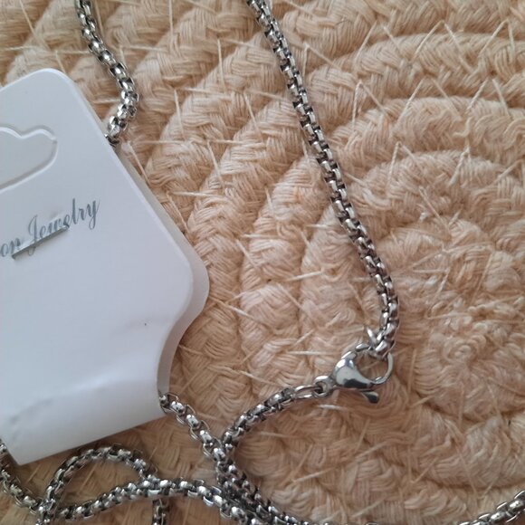 Raven Skull Pendant Gothic Pendant Necklace - Stainless Steel, NEW! - Picture 10 of 14